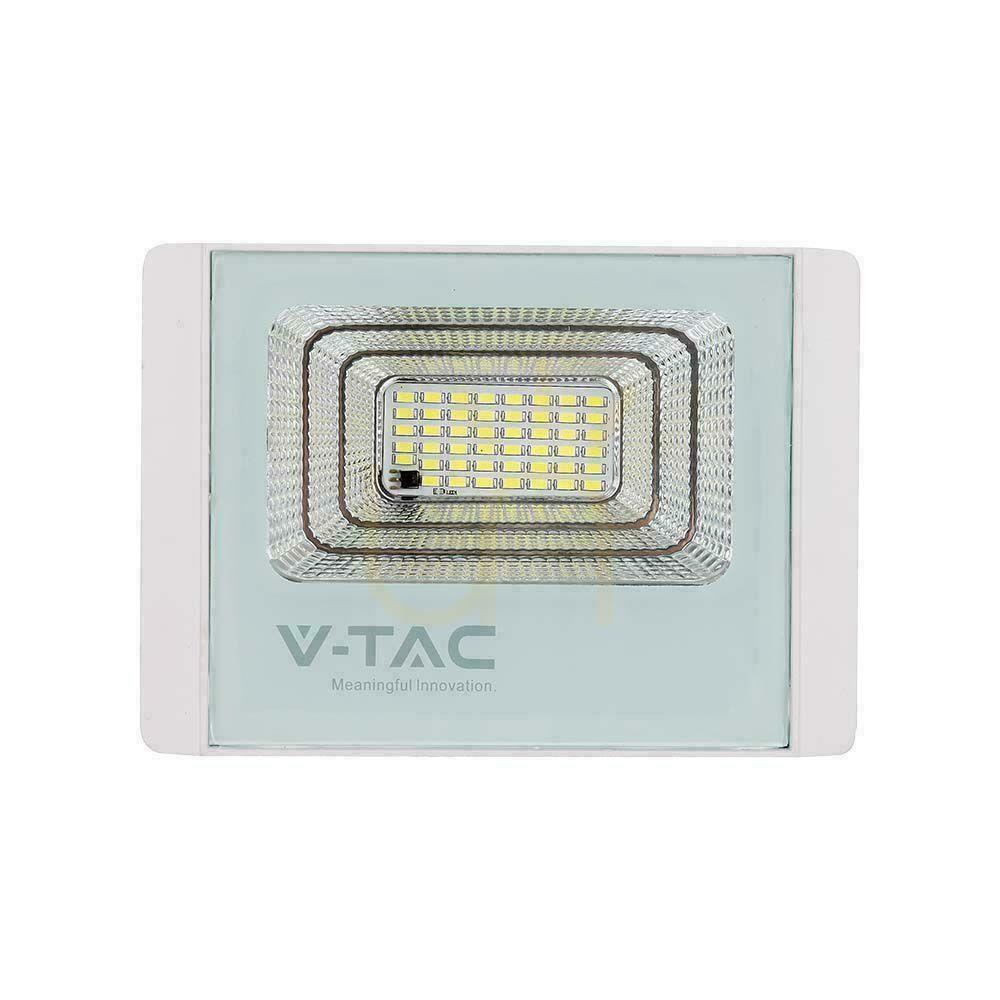 Display V-TAC Solar LED-projektor 35W vit IP65, fjärrkontroll, timer VT-100W 6400K 2450lm V-TAC Solar LED-projektor 35W vit IP65, fjärrkontroll, timer VT-100W 6400K 2450lm