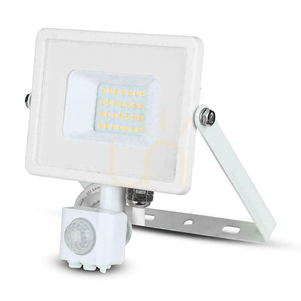 Visa V-TAC 20W LED-projektor SAMSUNG CHIP Rörelsesensor Avstängningsfunktion Vit VT-20-S-B 4000K 1600lm 5 års garanti V-TAC 20W LED-projektor SAMSUNG CHIP Rörelsesensor Avstängningsfunktion Vit VT-20-S-B 4000K 1600lm 5 års garanti