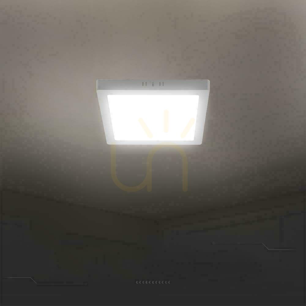 Visa V-TAC Ytmonterad LED Panel Premium Downlight 24W Square 300x300 VT-60024 4000K 2640lm. V-TAC Ytmonterad LED Panel Premium Downlight 24W Square 300x300 VT-60024 4000K 2640lm.