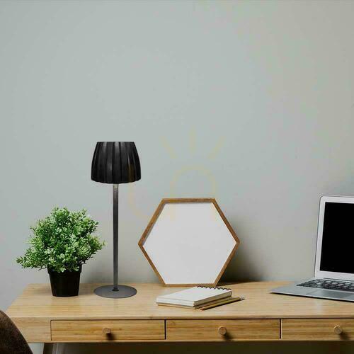 Kontrollera Sladdlös bordslampa V-TAC VT-7967 LED 2,7W, 1800 mAh batteri, touchdimning, 3000-6000K, svart, 34 cm