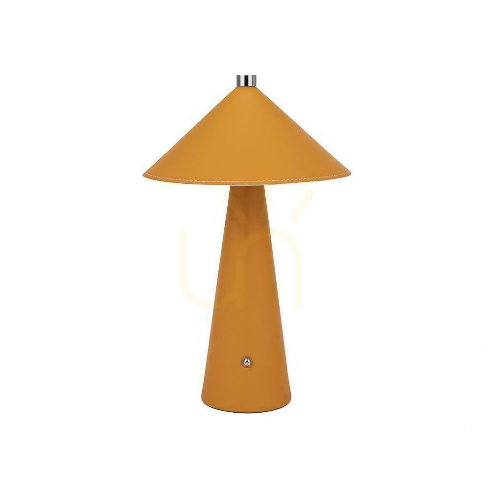 Utsikt V-TAC 3W LED nattduksbordslampa 33cm CCT laddning USB-C dimbar gult läder VT-10117-Y 3000K-6000K 240lm V-TAC 3W LED nattduksbordslampa 33cm CCT laddning USB-C dimbar gult läder VT-10117-Y 3000K-6000K 240lm
