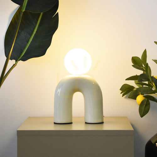 Kontrollera POP U Skrivbordslampa, keramik med textilsladd och strömbrytare Aviano