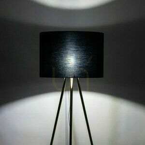 Umberto Golvlampa svartguld 1 small 5