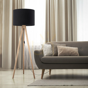 Grand Pine golvlampa small 1