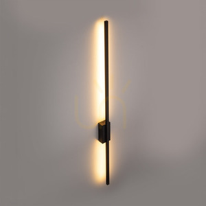 Flash Svart Vägglampa 1 Led L small 2