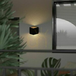 Cube Svart Led vägglampa ip 54 small 1