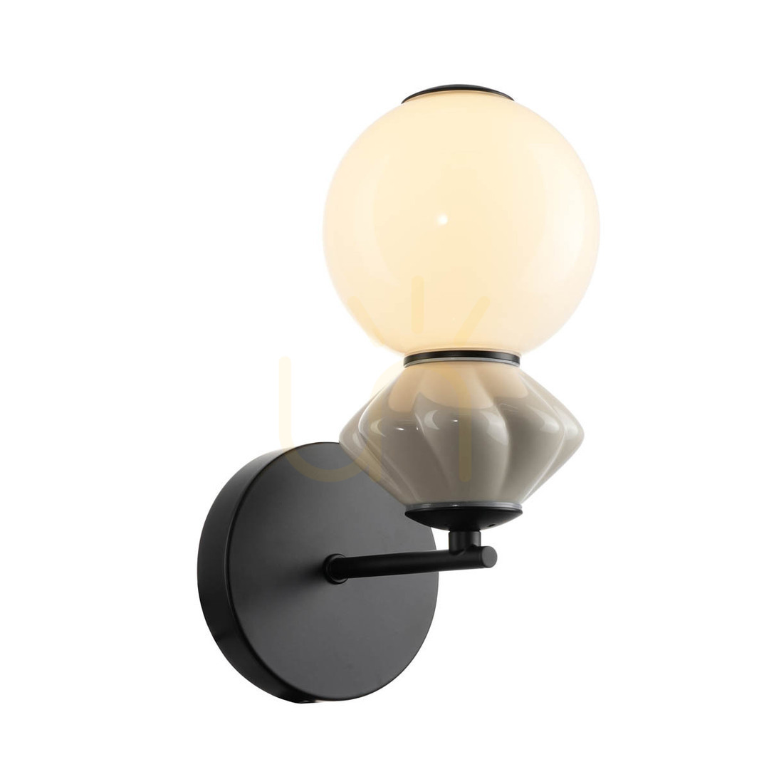 Kontrollera Italux svart LED vägglampa Balos 5W 3000K WL-94921-1A-BK Italux svart LED vägglampa Balos 5W 3000K WL-94921-1A-BK