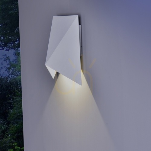 Kontrollera Mantra TRIAX 6526 vägglampa