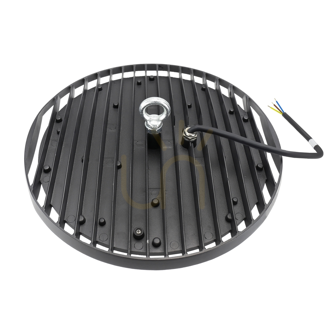 Display Plateo Sun 4 High Bay 205 W Nw 230 V 70 St Ip65 Ik06 303 X90 Mm Svart Plateo Sun 4 High Bay 205 W Nw 230 V 70 St Ip65 Ik06 303 X90 Mm Svart
