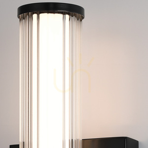 FAYTON liten LED-vägglampa - Matt svart QUINTIESSE small 7