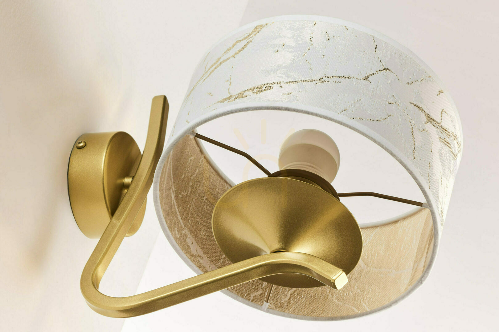 Utsikt Vägglampa KASZMIR Gold 1xE27/15W Vägglampa KASZMIR Gold 1xE27/15W