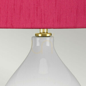 Isla bordslampa med skärm i Cranberry Pink - 1 ljuskälla - vit / åldrad mässing Elstead small 2