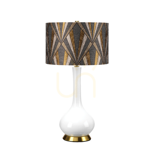 Kontrollera Milo bordslampa - 1 ljuskälla - Vit / Aged mässing Elstead