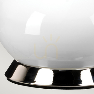 Milo bordslampa - 1 ljuskälla - Vit / Polerad Nickel Elstead small 3