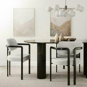FLAIRE Taupe stoppad stol med svarta ben 1 FLAIRE Taupe stoppad stol med svarta ben small 1