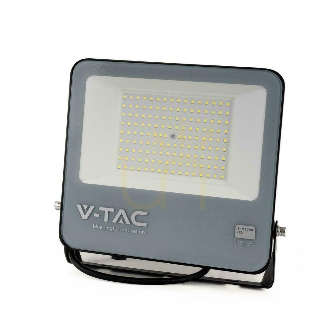 Kontrollera LED-projektor V-TAC CREE CHIP 100W 135lm/W svart hölje kabel 1m IP65 VT-44101 6500K 11480lm 6 års garanti LED-projektor V-TAC CREE CHIP 100W 135lm/W svart hölje kabel 1m IP65 VT-44101 6500K 11480lm 6 års garanti