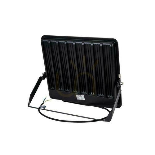 Kontrollera LED-projektor V-TAC 300W 115lm/W svart hölje kabel 1m IP65 VT-44003 6500K 34440lm 6 års garanti