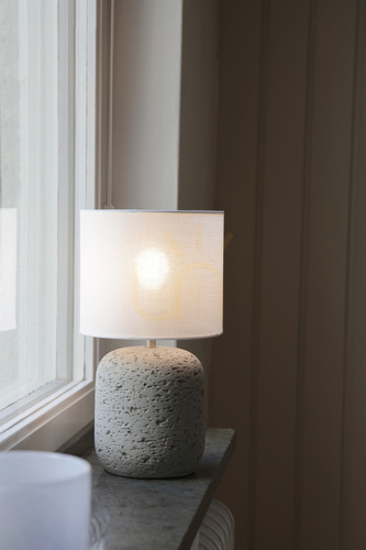 Kontrollera Bordslampa Markslojd MONTAGNA beige 33 cm 108861