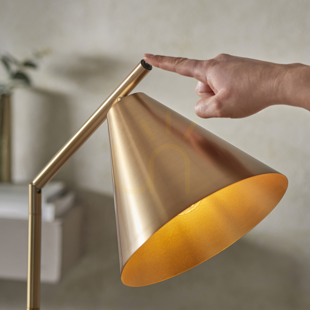 Kontrollera Stående lampa Endon Cape mässing stål E27 Stående lampa Endon Cape mässing stål E27