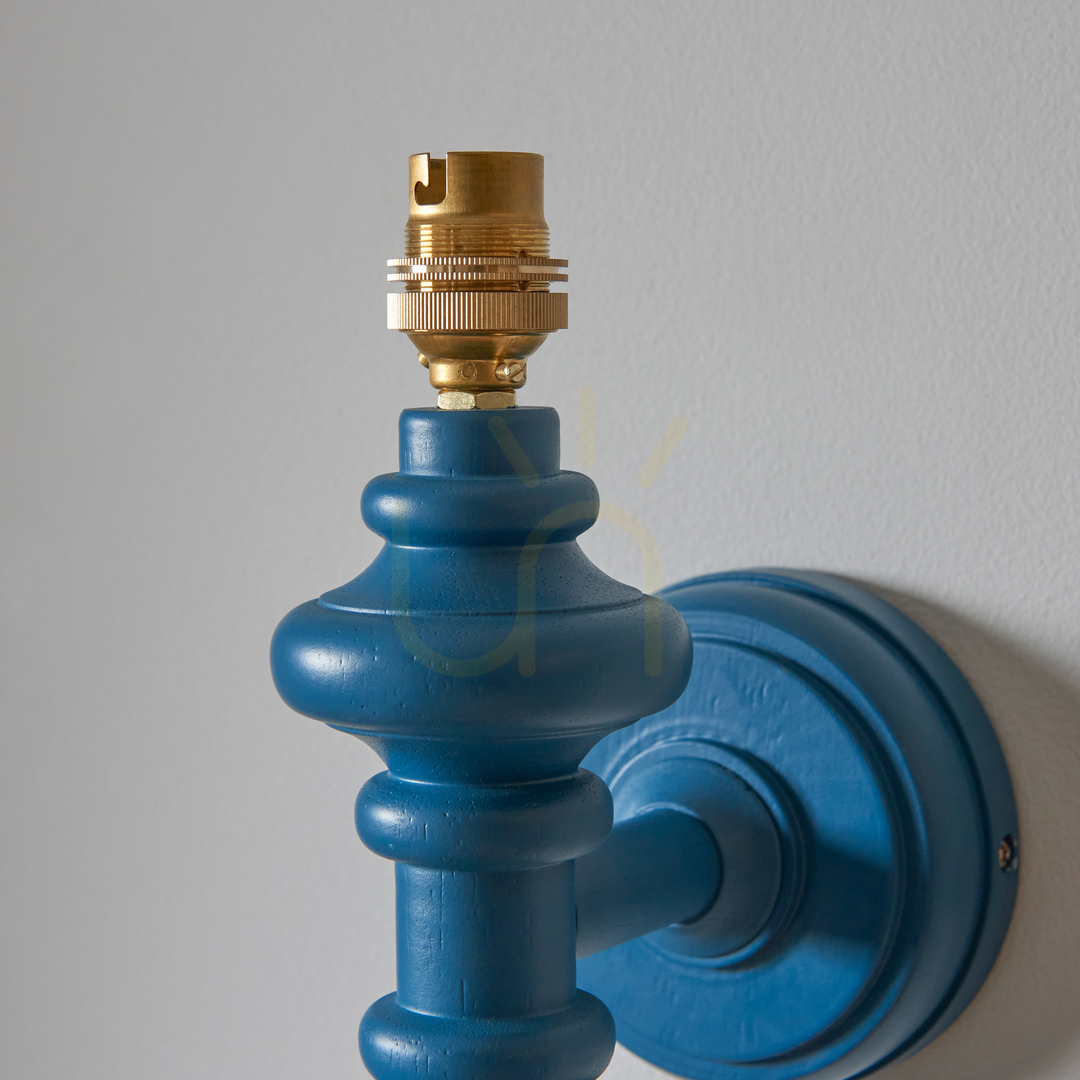 Förhandsvisning Vägglampa Endon Carnaby blå trä stål mässing B22 dimbar 25,8 cm Vägglampa Endon Carnaby blå trä stål mässing B22 dimbar 25,8 cm