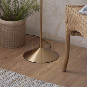 Endon Wriggle golvlampa mässing raffia E27 small 5