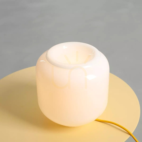 Kontrollera Aldex Flask Mimosa S bordslampa i glas 18 cm 8500B21_S