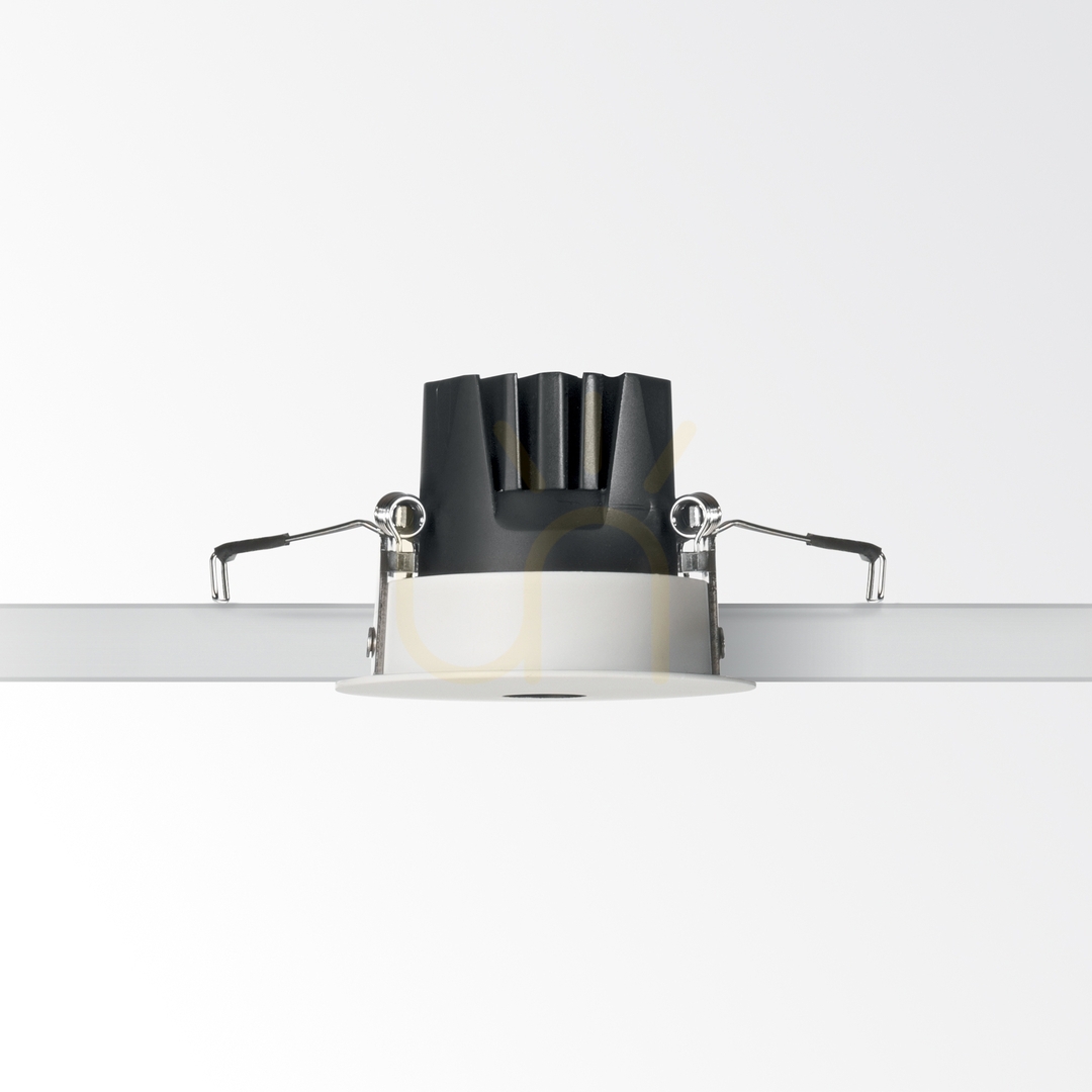 Display Infälld spotlight Ideallux INFINITY 356105 vit LED 7W 3000K Ø6,5 cm Infälld spotlight Ideallux INFINITY 356105 vit LED 7W 3000K Ø6,5 cm