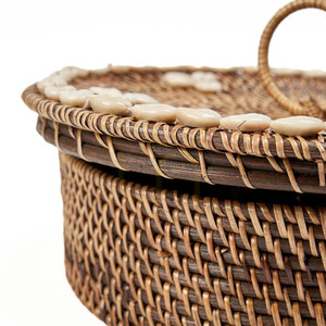 BAZAR BIZAR rottingkorg med fack naturbrun 30 × 30 × 9,5 cm small 7
