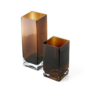 Bazar Bizar Amber Cuboid S glasvas, bärnstensfärgad, 10x10x20 cm small 3