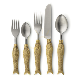 Gaffel fiskformad S, 18 cm small 3