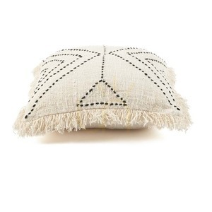 Kuddfodral Tribal naturfärgad svart 50x50 cm small 4