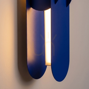 CHAIN 91 ultramarin LED-vägglampa 3000K small 3