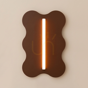 KLOVER vägglampa brun small 3
