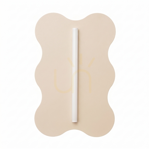 Kontrollera KLOVER vägglampa beige