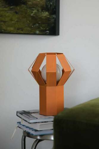 Kontrollera Bordslampa Markslojd OCTA orange järn E27 SKU 109149