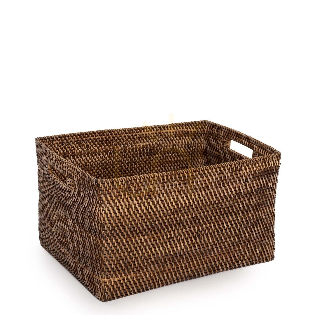 Kontrollera Rottingkorg BAZAR BIZAR Colonial Collection Naturbrun XL Rottingkorg BAZAR BIZAR Colonial Collection Naturbrun XL