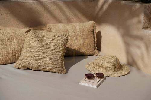 Kontrollera Kudde BAZAR BIZAR Oh My Gee Collection Beige 35x100