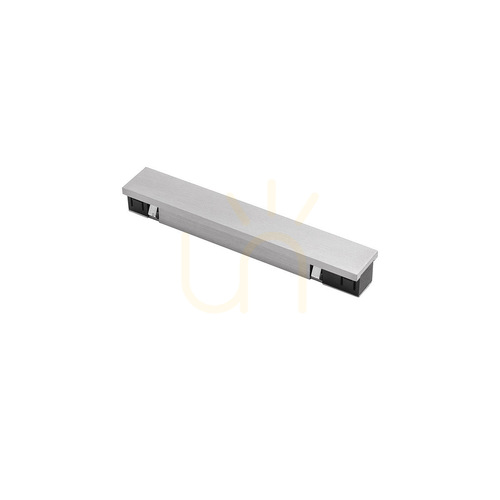 Kontrollera GBIC45-samlingsskenanslutning, silver, Gea Luce