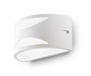 GES1040 Vit Gea Luce IP54 vägglampa för utomhusbruk small 0