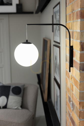 Kontrollera Vägglampa Markslojd Dione vit metall/glas 108420