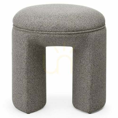 Kontrollera CAVE ottoman med klädsel, med rundad form, i ljusbrunt Nova Nook