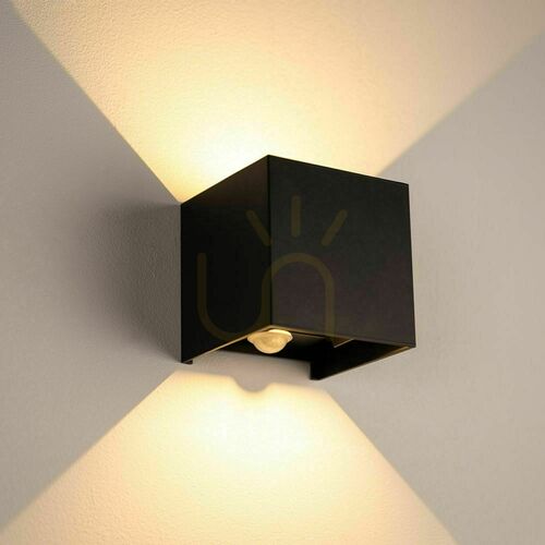 Kontrollera Vägglampa s.luce Ixa LED svart 10 cm med rörelsesensor IP44