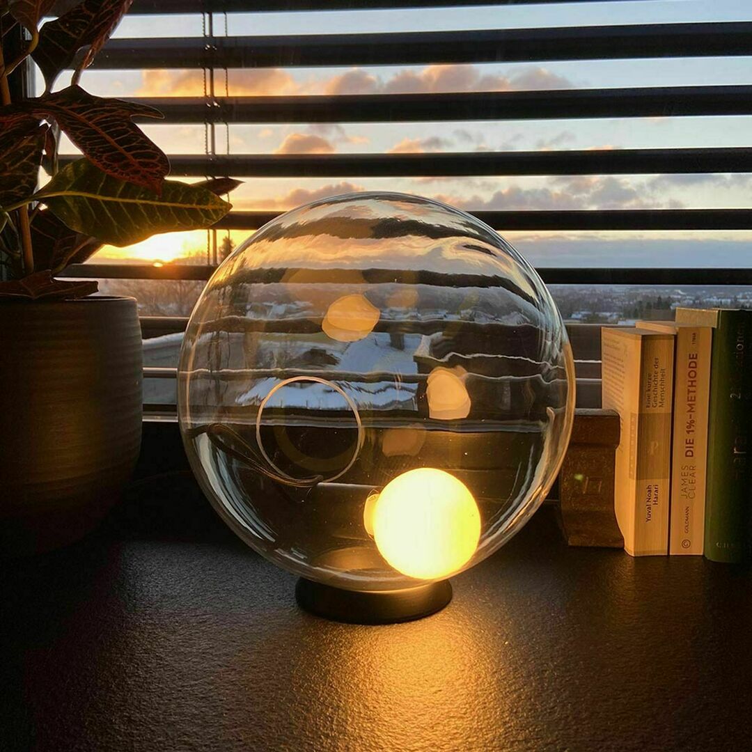 Kontrollera Bordslampa s.luce Orb vit glas rund 20 cm Bordslampa s.luce Orb vit glas rund 20 cm