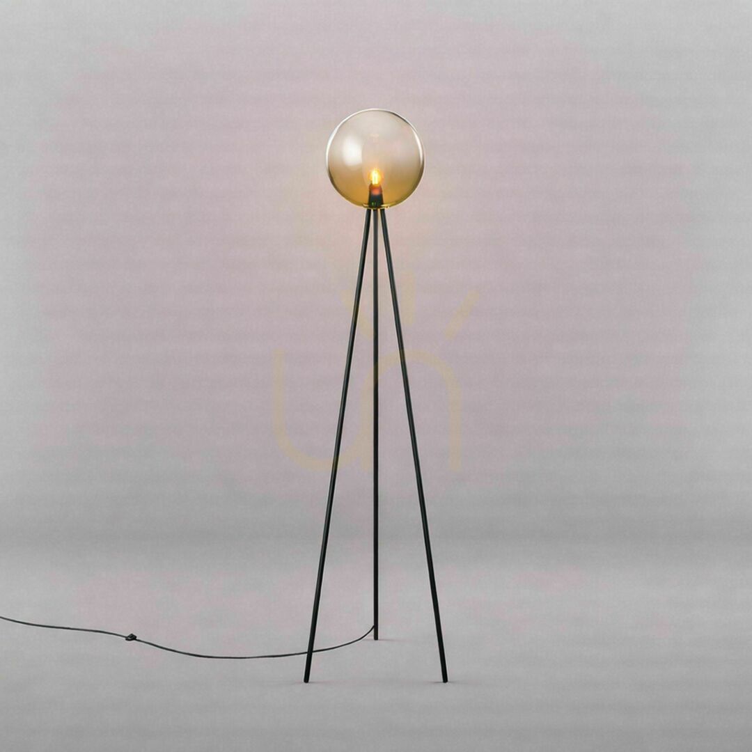 Förhandsvisning Golvlampa s.luce Orb Tripod brun glas 160 cm Golvlampa s.luce Orb Tripod brun glas 160 cm
