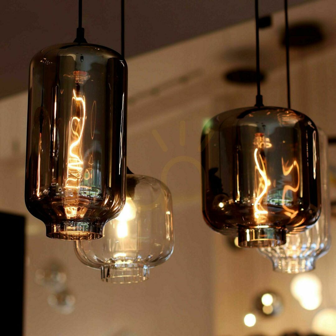 Förhandsvisning Ljuskrona s.luce Velo glaspendel rökig, 1 ljuspunkt, E27, 18 cm Ljuskrona s.luce Velo glaspendel rökig, 1 ljuspunkt, E27, 18 cm