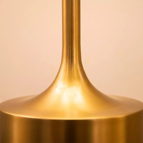 Kontrollera Issa golvlampa – 1 ljuskälla – borstat guld Elstead