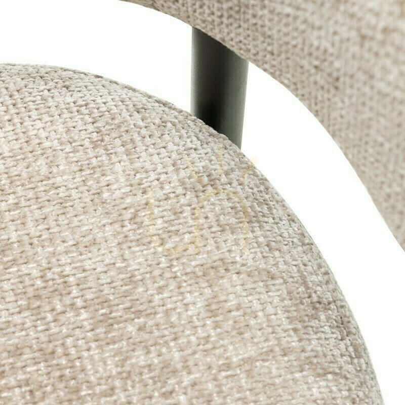 Display Set med 2 OSARIO-barstolar i beige med svarta ben; minsta beställningsantal: 2 stycken – Nova Nook Set med 2 OSARIO-barstolar i beige med svarta ben; minsta beställningsantal: 2 stycken – Nova Nook