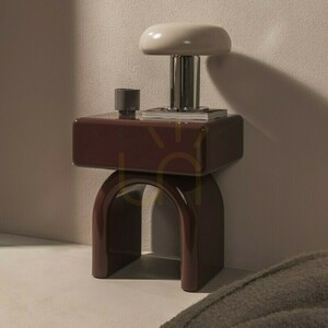 LUSH nattduksbord med låda, vinrödbrunt, högblank, bågformat från Nova Nook small 1