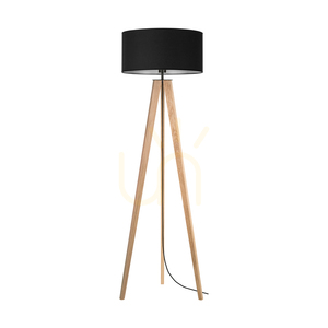 Solea golvlampa, oljad ek/svart, svart lampskärm, 1xE27, Ø50 cm 0 Solea golvlampa, oljad ek/svart, svart lampskärm, 1xE27, Ø50 cm small 0