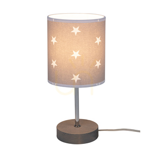 Fiete bordslampa, 1xE27, Max. 25 W, gråbetsad furu/krom/gråvitt, Ø 13 cm small 1
